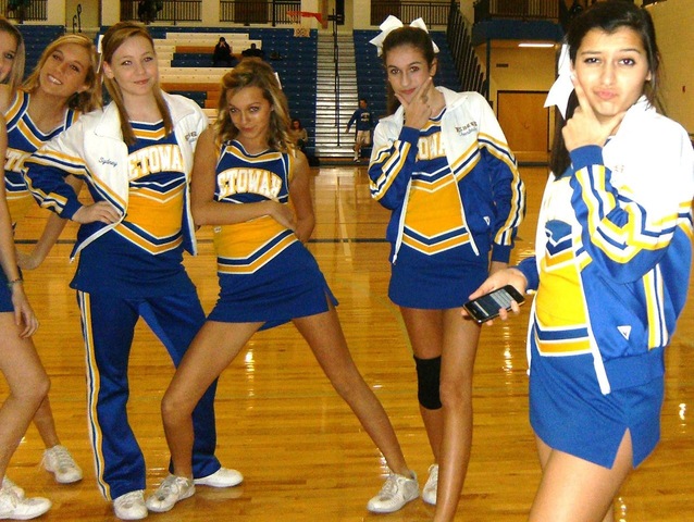 JV Basketball Cheer