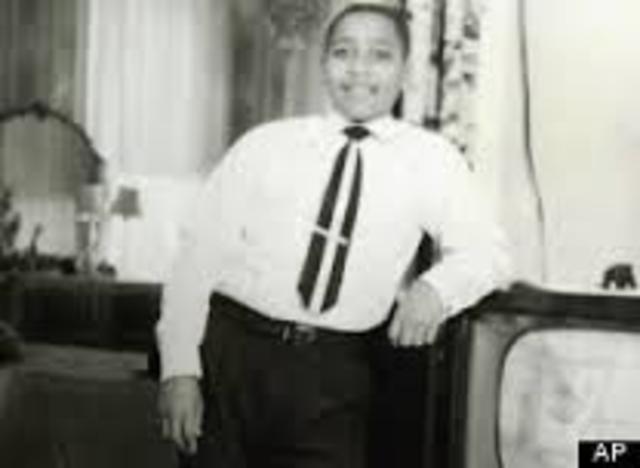 Till is kidnapped from the relatives home whipped and sho tin the head. Till is then tied to a large metal fan and put in the Tallahatchie rivier