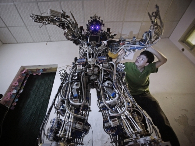 Científicos temen que robots con inteligencia artificial acaben con los humanos