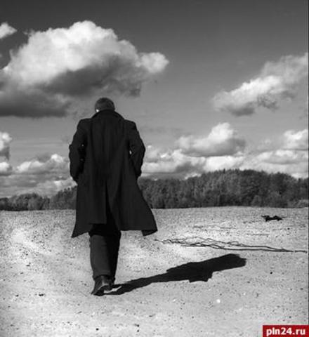 Mayakovsky left Russian Social Democratic Labour Party