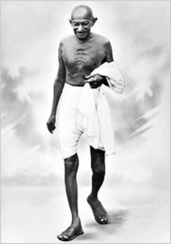 Gandhi gives up European Dress and Diet