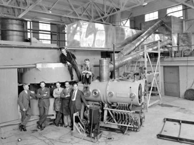 First Controlled Nuclear Chain Reaction