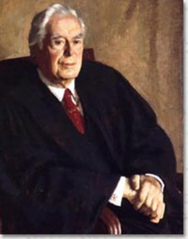 Burger Court: A Moderate Approach