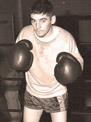 Death of Robert Carmody (29), American Boxer, was killed in action at the Vietnam War.