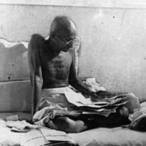 Gandhi Starts A Hunger Strike