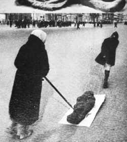 Germany takes Leningrad