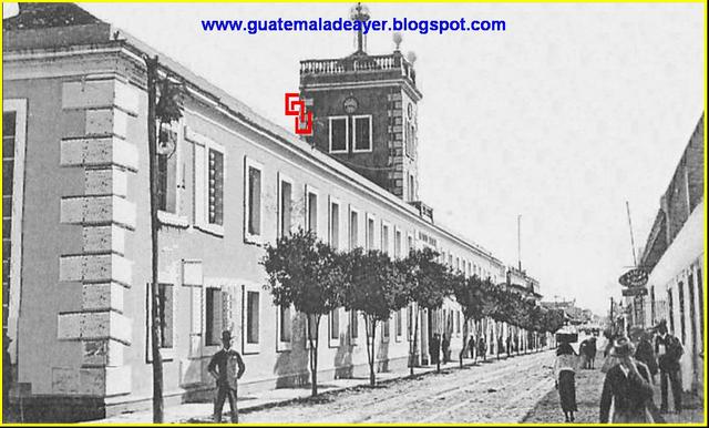 Estudia el bachillerato en el Instituto Nacional Central de Varones