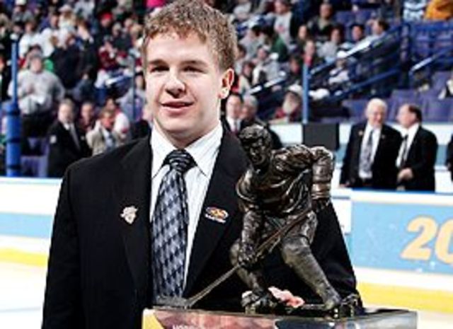 Zach gets the Hobey Baker Award