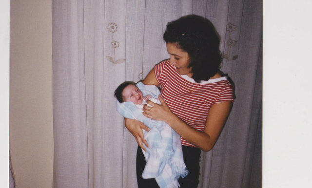 MI PRIMERA VEZ CON MIS TIOS