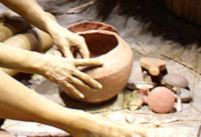 Mississippian culture pottery