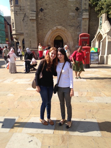 fui a estudiar inglés a Oxford, Reino Unido.