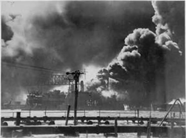 Japan attacks pearl harbor