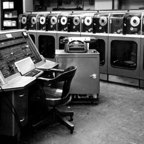 Создание UNIVAC