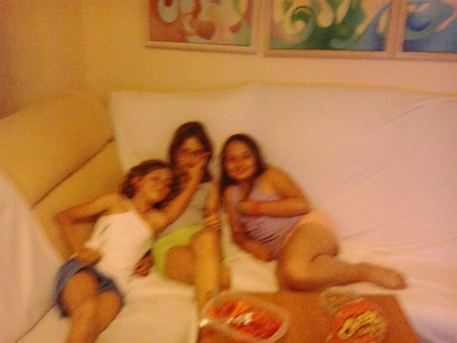 CON LUCÍA Y VICTORIA