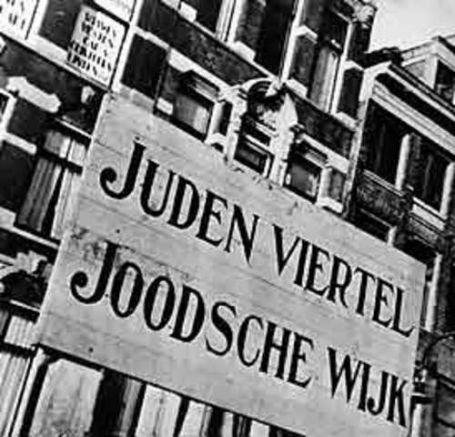 Mass Deportation of Jews from Netherlands to Auschwitz