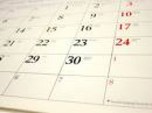 Praeclarus vir est Iacobus Bauer.  Necesse est advinire tribus diebus.