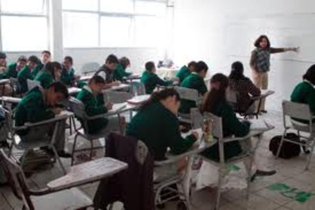 I WENT TO SECUNDARY SCHOOL IN 2012