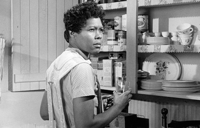 Calpurnia brings the kids to her church