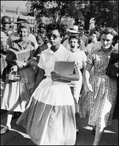 Little Rock 9 (1st day of school)