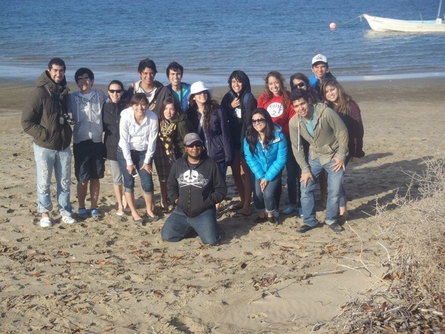 1 servicio social en Bahia Magdalena