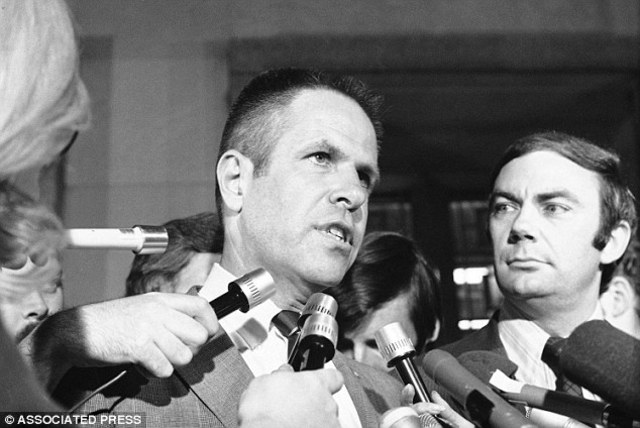 First round of White House resignations