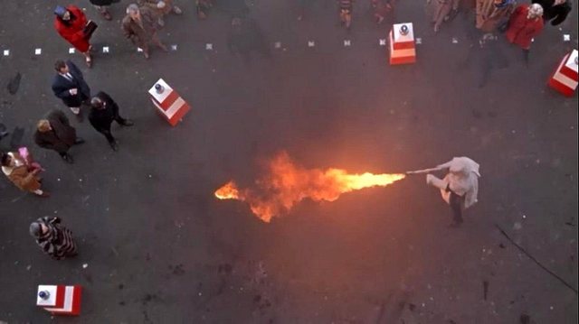 Beatty arrests Montag, Montag kills Beatty