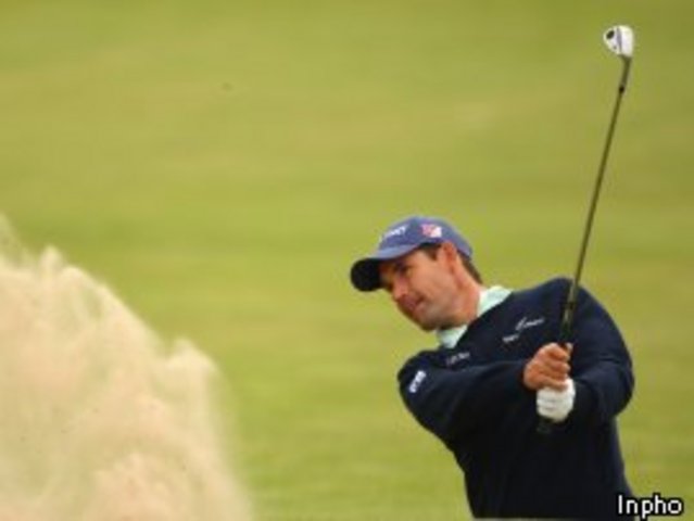 Ireland's Padraig Harrington defends Open title