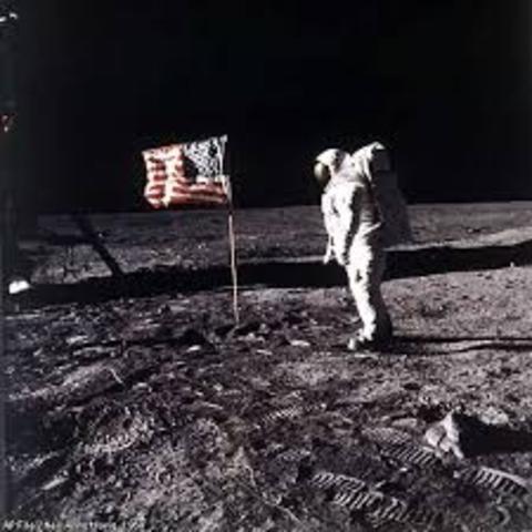 united states lands on the moon