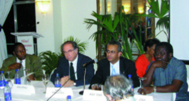 Misión civil de la OEA/ONU en Haití