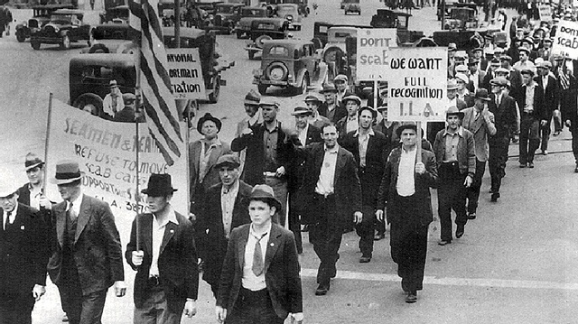 Great Depression ; Longshoremen Strike