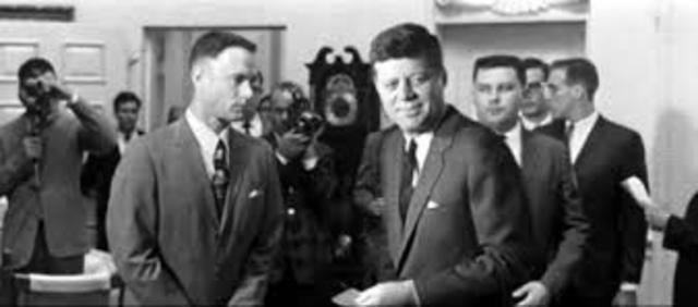 1963 All American Team Meets President John F. Kennedy