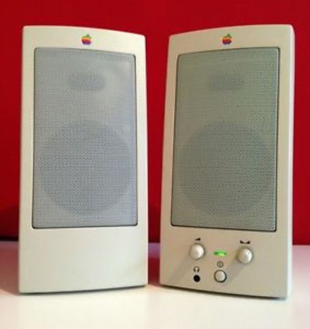 Apple Design Powered Speakers