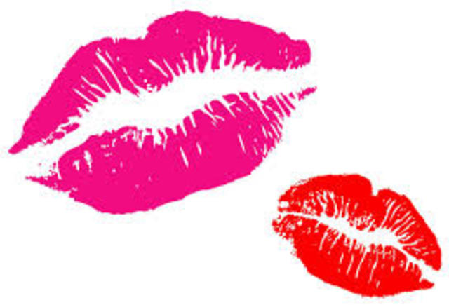 World War II nurses were encouraged to wear lipstick even on the front lines