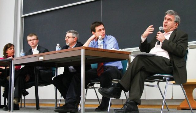 Journalistic ethics forum