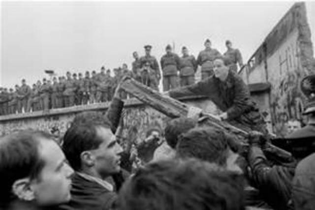Fall of Berlin Wall