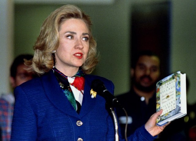 Hilary Clinton wins a set for the US Senate in NY, first lady wins office