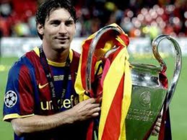 LIONEL MESSI UEFA CHAMPIONS LEAGUE