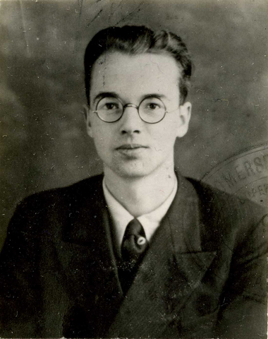 Klaus Fuchs Arrested For Espionage