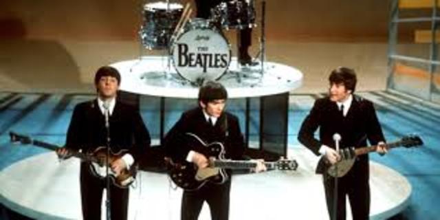 Beatles become popular in USA