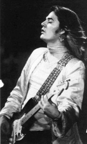 Tommy Bolin dies of a drug overdose