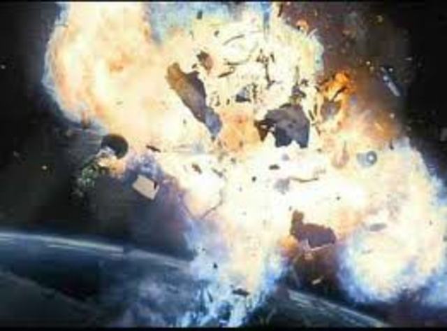 Explosion if Space shuttle
