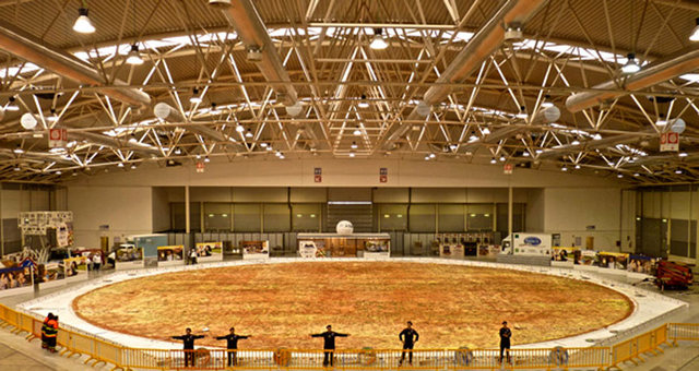 The world's largest gluten-free pizza