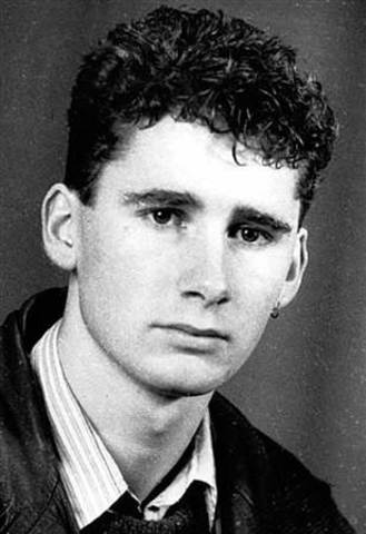 First person killed trying to cross the berlin wall