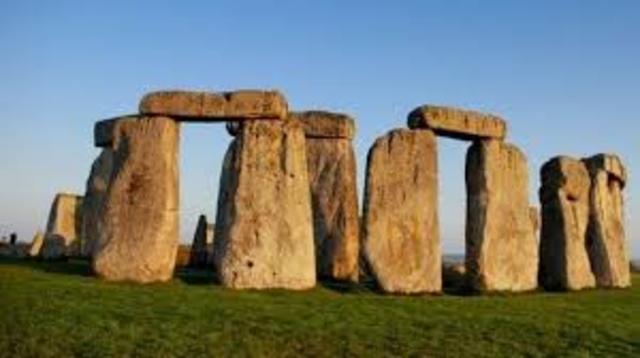 stonehenge  built anywhere from 3000 BC to 2000 BC