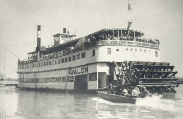 Invention of the Steamboat