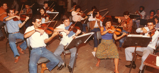 Nace la Orquesta Filarmónica de Antioquia