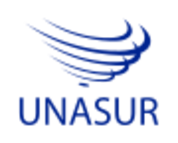 Creación de la Unión de Naciones Suramericanas.