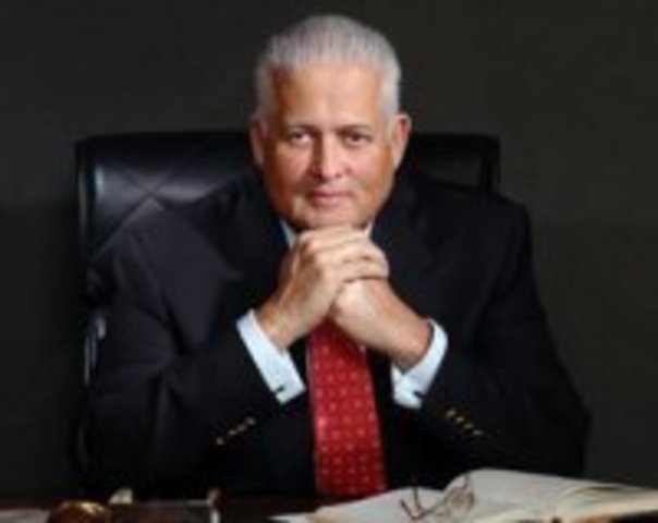 ERNESTO PEREZ BALLADARES