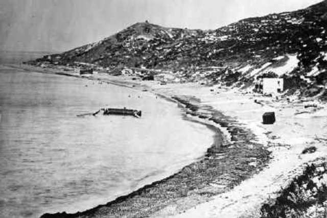 Australians withdraw from Gallipoli 9-20 December