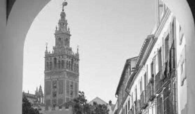 "El que fue a Sevilla perdió su silla"